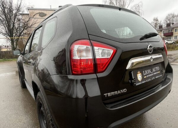 Купить Nissan Terrano с пробегом в Казани - 9 фото