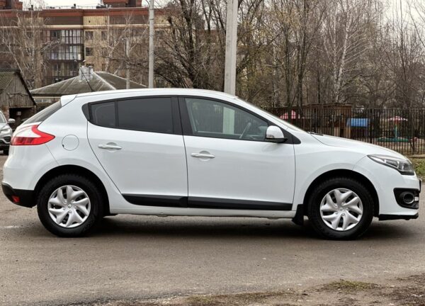 Купить Renault Megane с пробегом в Казани - 7 фото