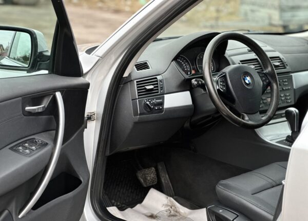 Купить BMW X3 с пробегом в Казани - 20 фото