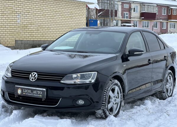 Купить Volkswagen Jetta с пробегом в Казани - 3 фото