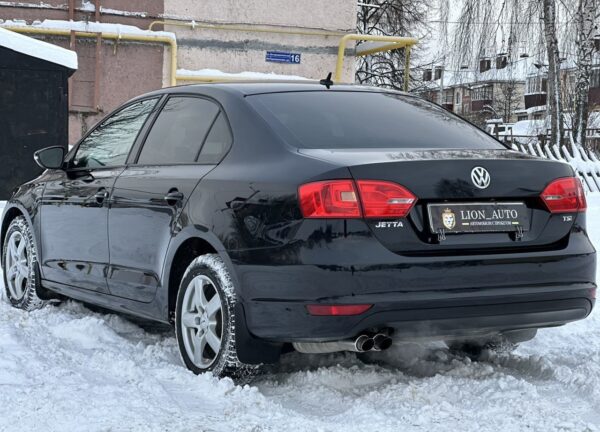 Купить Volkswagen Jetta с пробегом в Казани - 5 фото