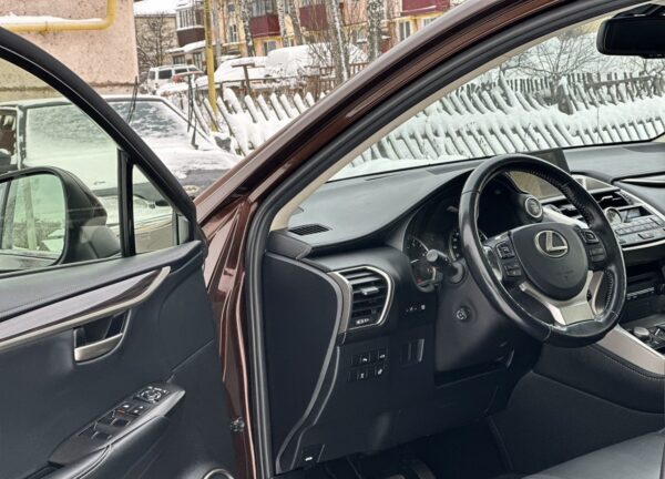 Купить Lexus NX 200 с пробегом в Казани - 23 фото