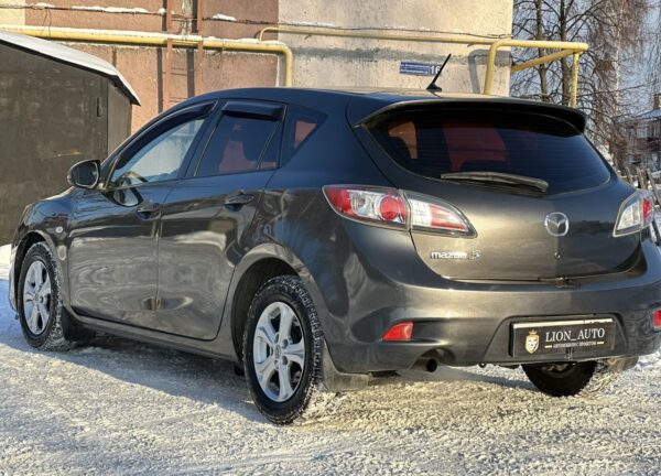 Купить Mazda 3 с пробегом в Казани - 4 фото