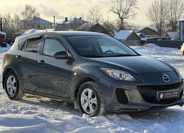 Купить Mazda 3 с пробегом в Казани - 7 фото