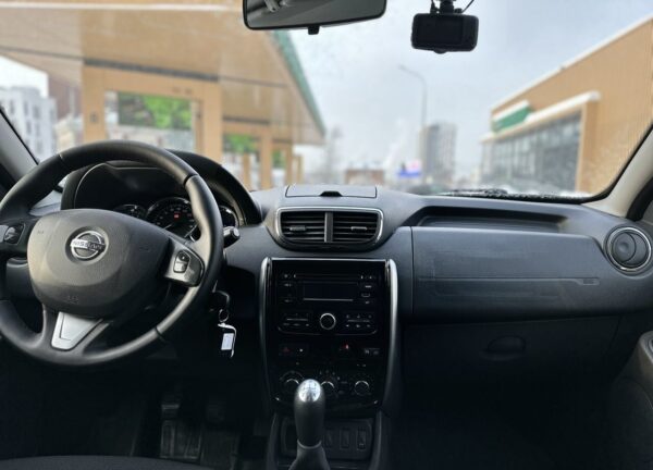 Купить Nissan Terrano с пробегом в Казани - 31 фото