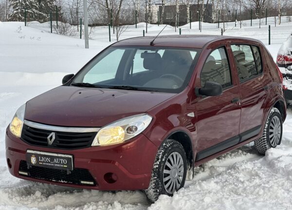 Купить Renault Sandero с пробегом в Казани - 3 фото
