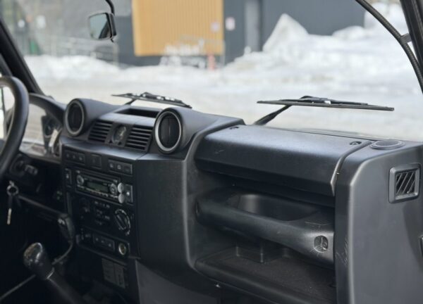Купить Land Rover Defender с пробегом в Казани - 27 фото