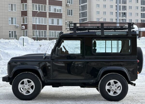 Купить Land Rover Defender с пробегом в Казани - 4 фото