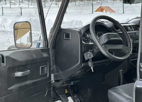 Купить Land Rover Defender с пробегом в Казани - 23 фото