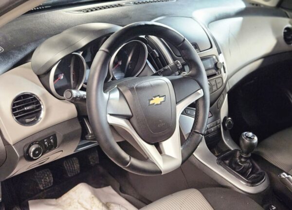 Купить Chevrolet Cruze с пробегом в Казани - 12 фото