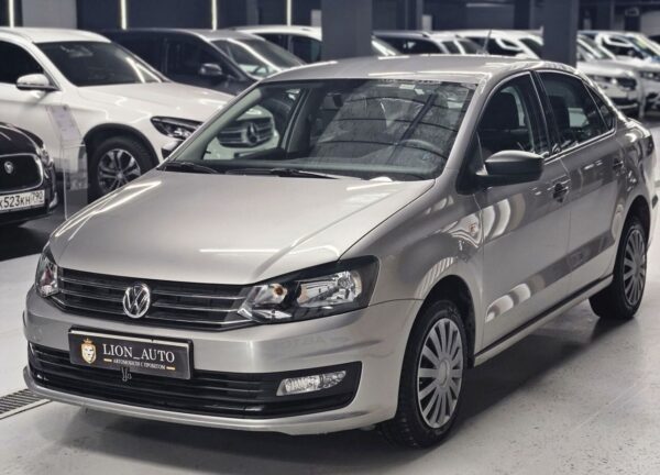 Купить Volkswagen Polo с пробегом в Казани - 3 фото